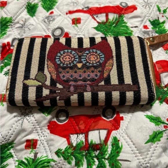 Wallets - Picture 3 of 4